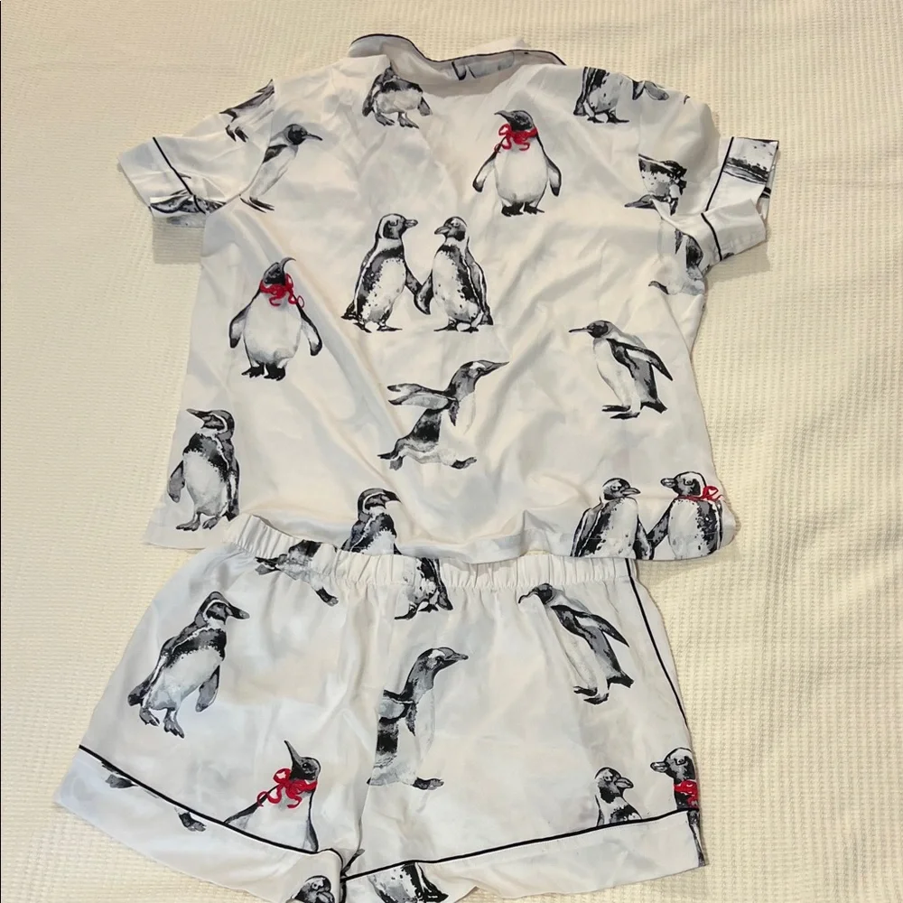 Victoria's Secret White and Black Penguin Pajama Set - Picture 7 of 7